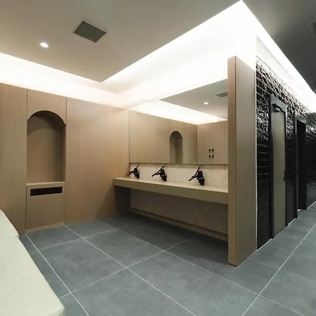 Hotel Stillo Business & 4*