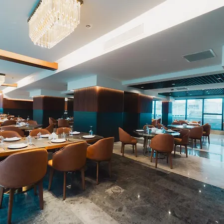 Stillo Business & 4* Aliaga